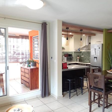 Bel Appartement Avec Terrasse Proche Des Plages Saint-Gilles-les Bains Ngoại thất bức ảnh