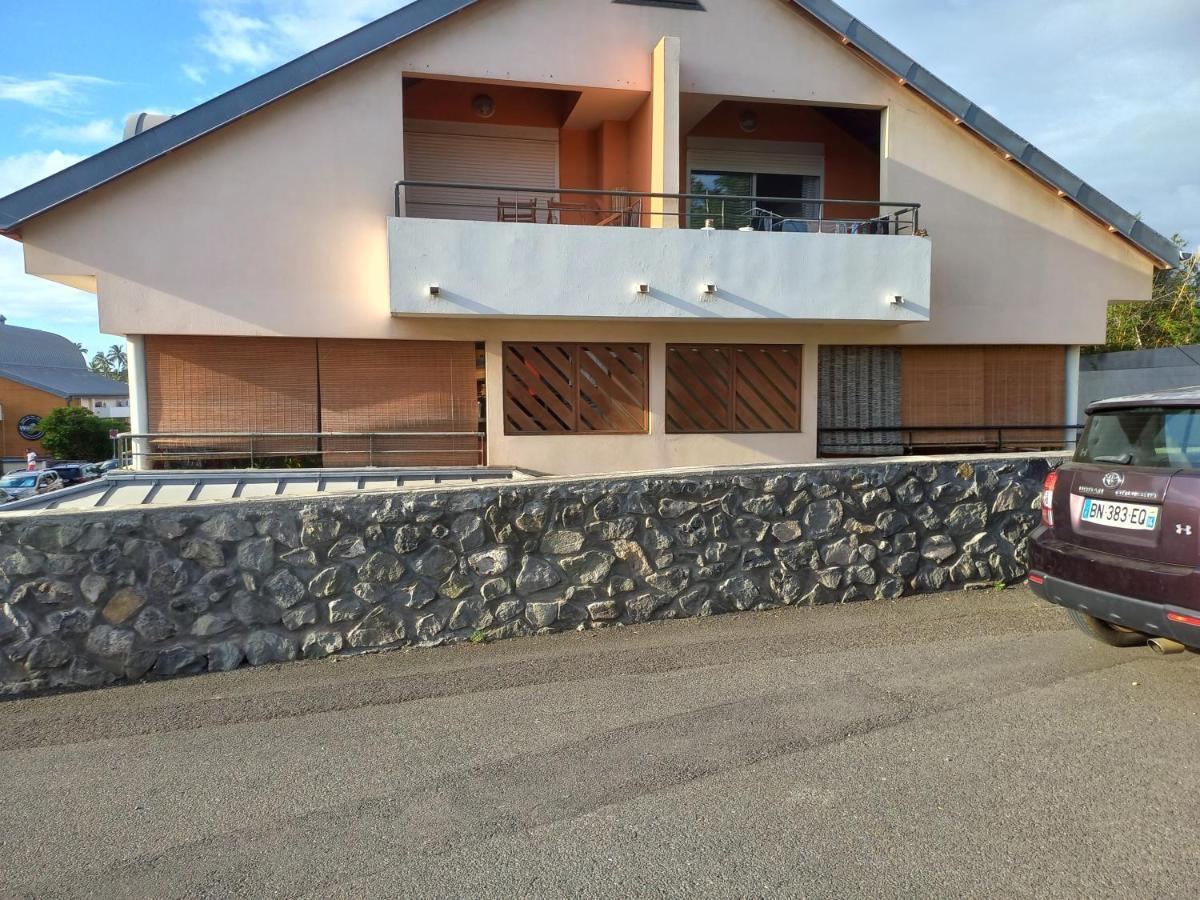 Bel Appartement Avec Terrasse Proche Des Plages Saint-Gilles-les Bains Ngoại thất bức ảnh